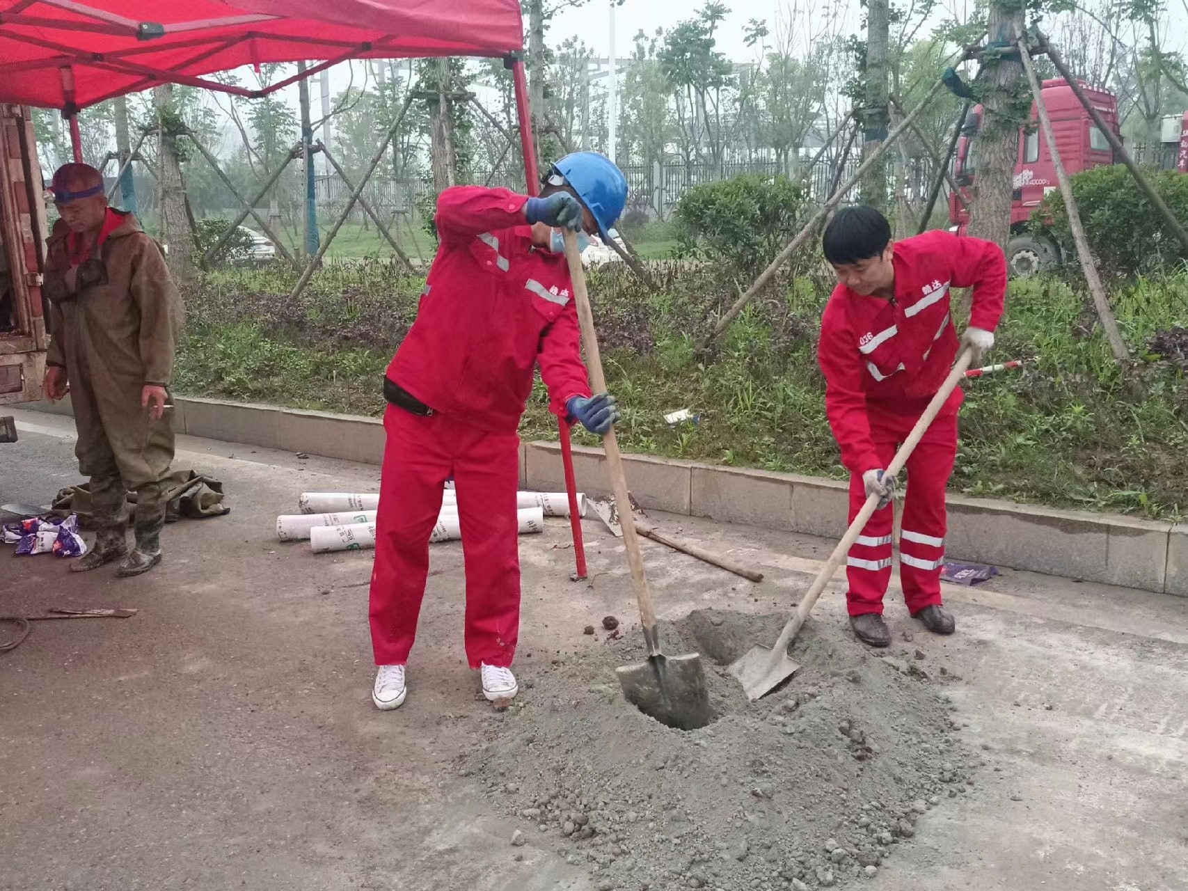 苍溪管道疏通哪家好】及时进行市政管道清淤